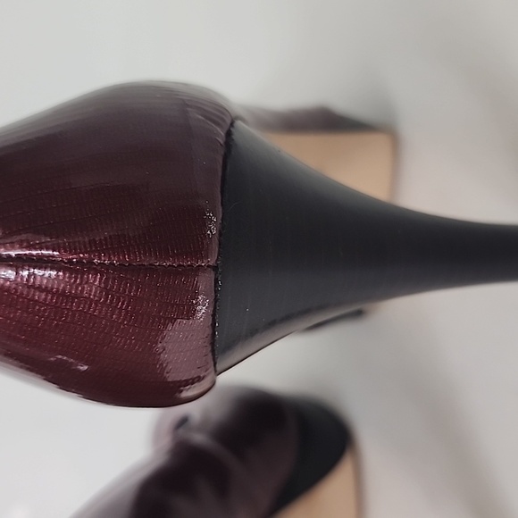Calvin Klein Kendall Burgundy Patent leather Lizard Embossed Heels Size 9.5 - Picture 5 of 13